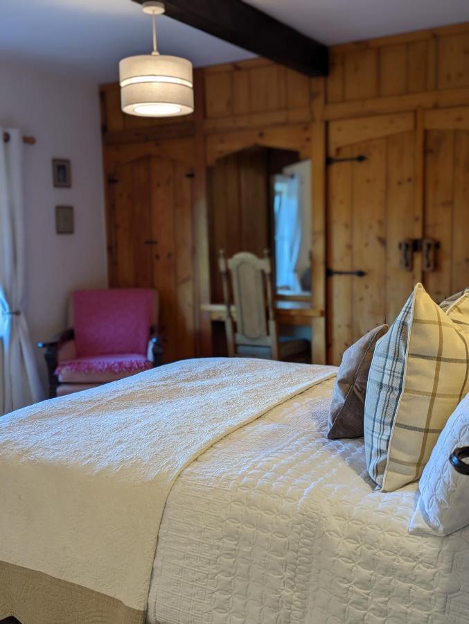 Whittakers Barn Farm Bed And Breakfast Cracoe Eksteriør billede